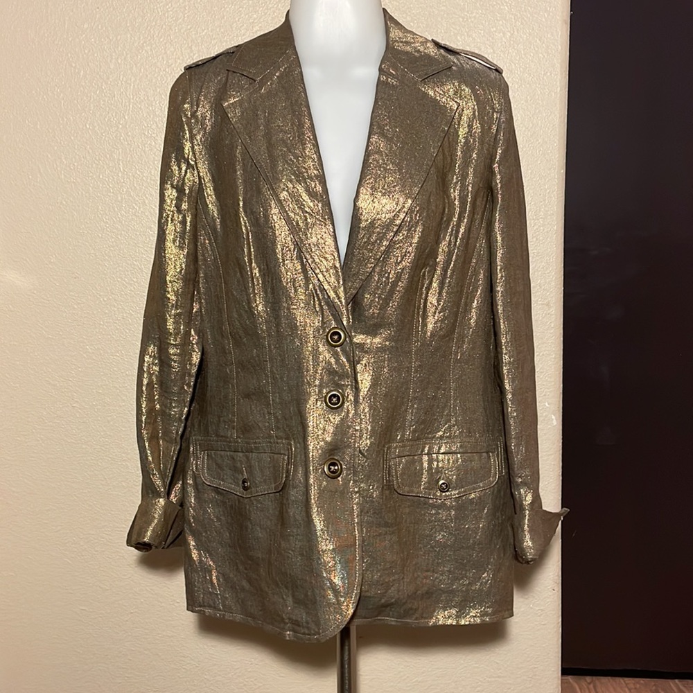 Sutton studio, shimmery jacket